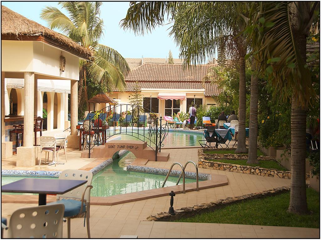 Seaview Gardens Hotel Kololi Exterior photo