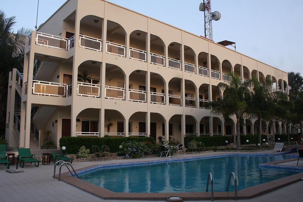 Seaview Gardens Hotel Kololi Exterior photo